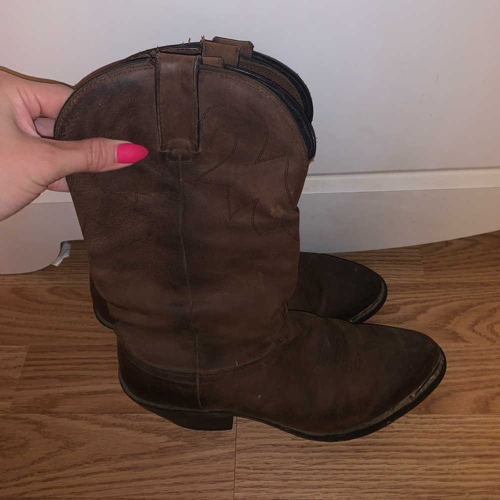 Durango cowgirl boots. Leather.